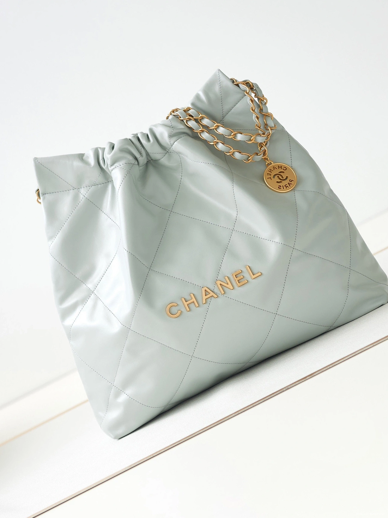 HyperPeter HANDBAG CHANEL 22 0728